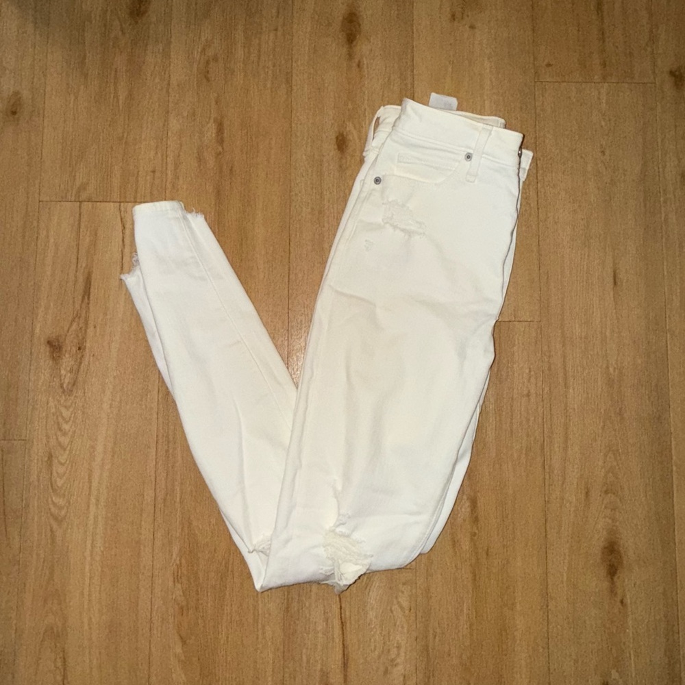 Abercrombie & Fitch Cream Skinny Jeans
